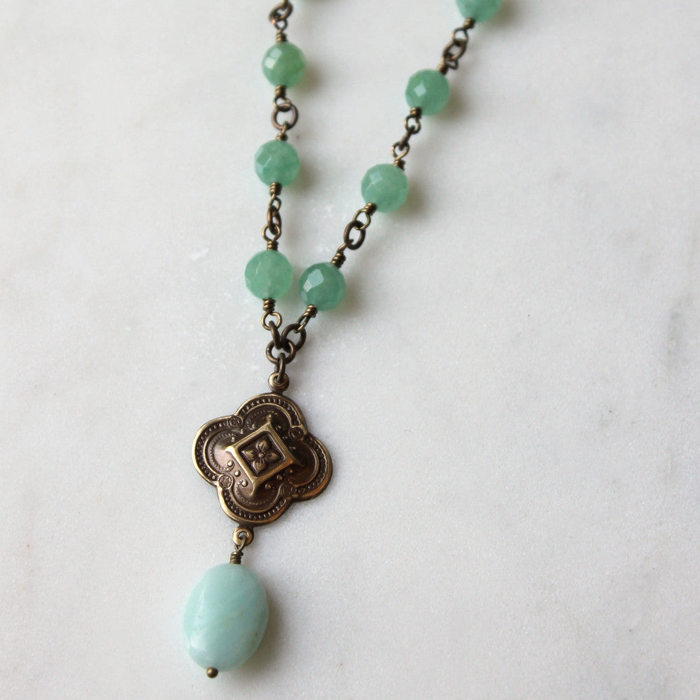 Beaded aventurine stone necklace in green