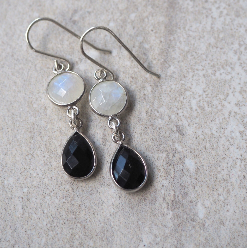 Gemstone Earrings in Silver with Onyx and Moonstone
